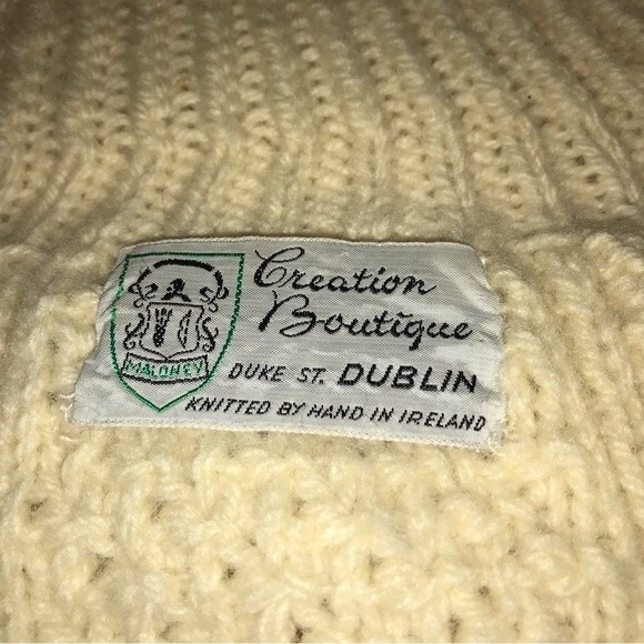 Vintage Mock Neck Hand Crafted Women's Wool Sweater (Soft & Warm) - Picture 4 of 4